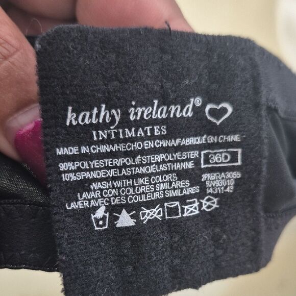 Kathy Ireland Black Striped Bra - Picture 2 of 16